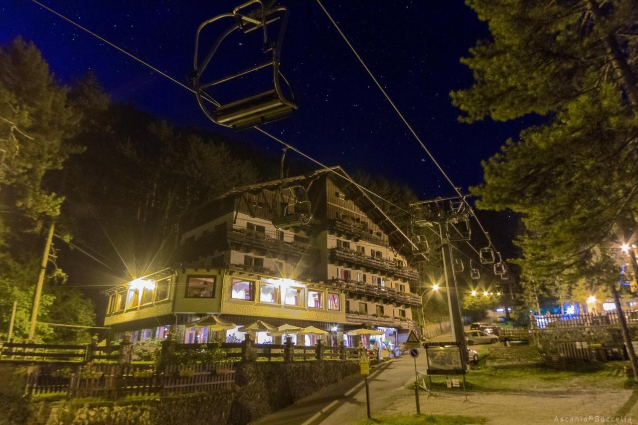 Hotel Garni Mille Pini Scanno Exterior foto